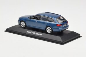 Audi A6 C6 Avant Stratos Blue Minichamps 1:43 5010406223 メタル - 画像 3/4