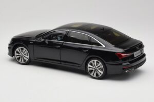 Audi A6L C8 ブラック Paudi Model 1:18 42499 メタル - 画像 7/8
