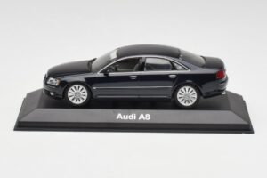 Audi A8 D3 Mauritius ブルー Metallic Minichamps 1:43 5010508123 メタル