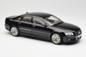 Audi A8 D3 W12 ブラック Kyosho 1:18 09212BK メタル - 画像 6/8