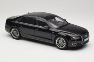 Audi A8L D3 W12 Phantom Black Kyosho 1:18 5011008125 メタル - 画像 6/8