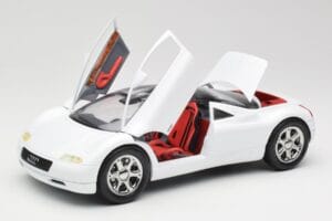 Audi Avus Quattro Alpine White Revell 1:18 08913 メタル - 画像 2/8