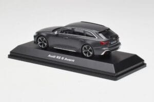 Audi RS6 C8 Avant グレー メタリック Minichamps 1:43 5012016231 メタル - 画像 3/4