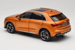 Audi Q3 F3 Orange Metallic Paudi Model 1:18 05962Q32019 メタル - 画像 7/8