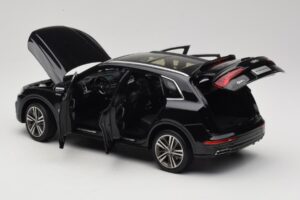 Audi Q5L FY ブラック Paudi Model 1:18 26732 メタル - 画像 5/8