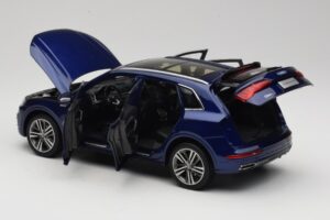 Audi Q5L FY ブルー Paudi Model 1:18 33729 メタル - 画像 5/8