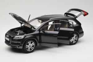 Audi Q7 4L Lava Grey Minichamps 1:18 5010507625 メタル - 画像 2/8