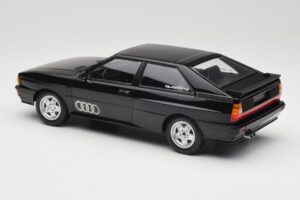 Audi Quattro ブラックメタリック Minichamps 1:18 155016121 メタル - 画像 5/6