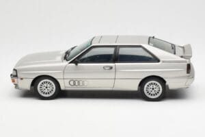 Audi Quattro LWB シルバー AUTOart 1:18 70303 メタル - 画像 4/8