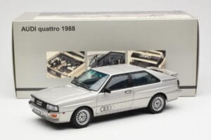 Audi Quattro LWB シルバー AUTOart 1:18 70303 メタル - 画像 8/8