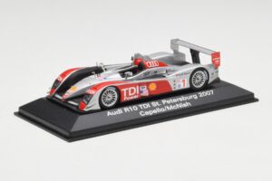 Audi R10 TDI #1 R. Capello / A. McNish / T. Kristensen 24 Hours of Le Mans 2007 Minichamps 1:43 5020700243 メタル - 画像 2/4