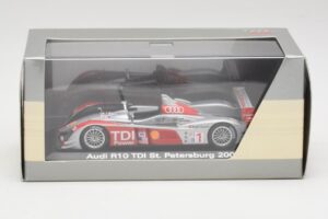 Audi R10 TDI #1 R. Capello / A. McNish / T. Kristensen 24 Hours of Le Mans 2007 Minichamps 1:43 5020700243 メタル - 画像 4/4