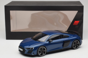 Audi R8 Ascari Blue Jada 1:18 5011918451 メタル - 画像 6/6