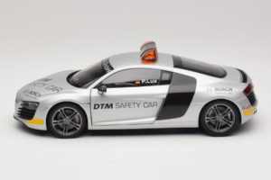 Audi R8 Safety Car 24 Hours of Le Mans 2008 Kyosho 1:18 09214DTM メタル - 画像 3/8