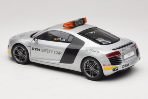 Audi R8 Safety Car 24 Hours of Le Mans 2008 Kyosho 1:18 09214DTM メタル - 画像 4/8