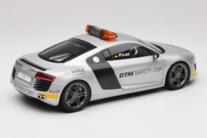 Audi R8 Safety Car 24 Hours of Le Mans 2008 Kyosho 1:18 09214DTM メタル - 画像 5/8