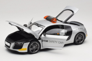 Audi R8 Safety Car 24 Hours of Le Mans 2008 Kyosho 1:18 09214DTM メタル - 画像 8/8