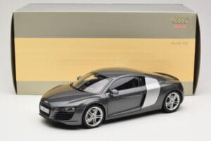 Audi R8 Type 42 4.2 Daytona Grey Kyosho 1:18 5010618425 メタル - 画像 8/8