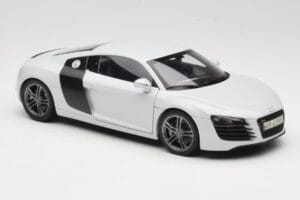 Audi R8 Type 42 Suzuka Grey Kyosho 1:18 09213SG メタル - 画像 6/8