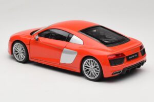 Audi R8 V10 レッド Welly 1:18 18052W メタル - 画像 7/8