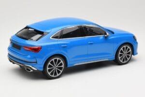 Audi RS Q3 F3 Sportback ブルー Minichamps 1:18 155018101 メタル - 画像 2/6