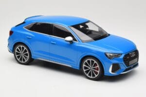Audi RS Q3 F3 Sportback ブルー Minichamps 1:18 155018101 メタル - 画像 4/6