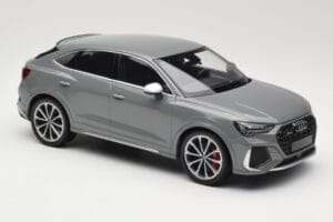 Audi RS Q3 F3 Sportback グレー Minichamps 1:18 155018100 メタル - 画像 4/6