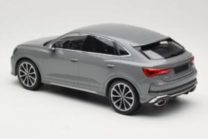 Audi RS Q3 F3 Sportback グレー Minichamps 1:18 155018100 メタル - 画像 5/6