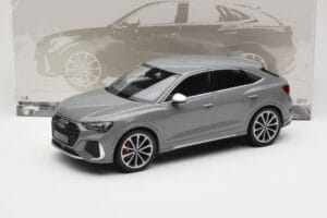 Audi RS Q3 F3 Sportback グレー Minichamps 1:18 155018100 メタル - 画像 6/6