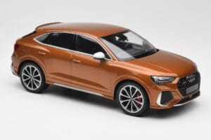 Audi RS Q3 Sportback 8U Brown Metallic Minichamps 1:18 155018104 メタル - 画像 4/6