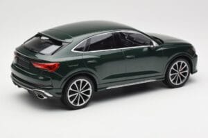 Audi RS Q3 Sportback 8U Green Metallic Minichamps 1:18 155018102 メタル - 画像 2/6
