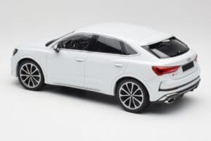 Audi RS Q3 F3 Sportback Glacier White Metallic Minichamps 1:18 155018105 メタル - 画像 5/6