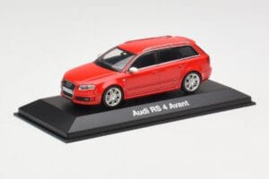 Audi RS4 B7 Avant レッド Minichamps 1:43 5010509213 メタル - 画像 2/4