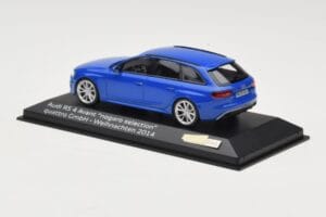 Audi RS4 B8 Avant Nogaro Blue クリスマス セレクション 2014 Minichamps 1:43 AUDI003 メタル - 画像 3/4