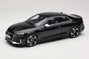 Audi RS5 B9 Coupe ブラック GT Spirit 1:18 GT751 レジン