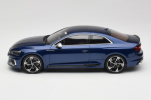Audi RS5 B9 Coupe ブルー GT Spirit 1:18 GT062 レジン - 画像 3/6