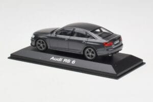 Audi RS6 C6 Daytona Grey Minichamps 1:43 5010810123 メタル - 画像 3/4