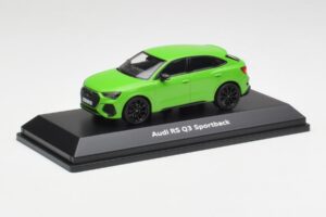 Audi RSQ3 F3 スポーツバック グリーン Minichamps 1:43 5012013631 メタル - 画像 2/4
