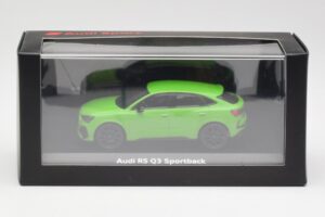 Audi RSQ3 F3 スポーツバック グリーン Minichamps 1:43 5012013631 メタル - 画像 4/4