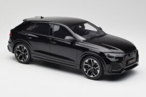Audi RSQ8 ナイトブラック GT Spirit 1:18 GT305 レジン - 画像 4/6