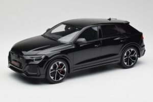 Audi RSQ8 ナイトブラック GT Spirit 1:18 GT305 レジン
