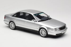 Audi S4 C4 4.2 V8 Crystal Silver Otto 1:18 OT464 レジン - 画像 4/6