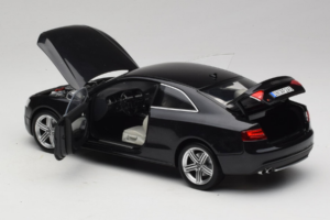 Audi S5 B8 Coupe ブラック Norev 1:18 188360 メタル - 画像 5/8