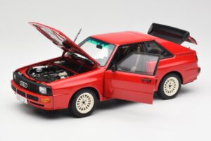 Audi Sport Quattro レッド ディーラーエディション AUTOart 1:18 5030400205 メタル - 画像 2/8