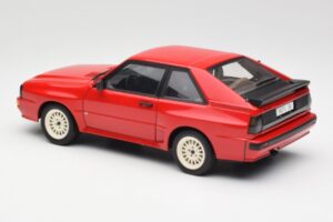 Audi Sport Quattro レッド ディーラーエディション AUTOart 1:18 5030400205 メタル - 画像 7/8