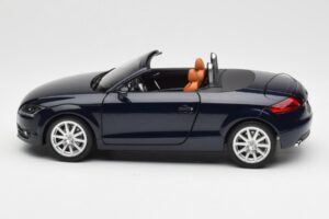 Audi TT 8J Roadster ディープシーブルー Minichamps 1:18 5010500525 メタル - 画像 4/8