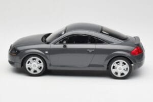 Audi TT 8N Coupe Grey Metallic Minichamps 1:18 155017020 メタル - 画像 3/6