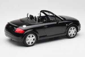 Audi TT 8N Roadster Black Metallic Minichamps 1:18 155017030 メタル - 画像 2/6