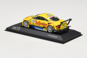 Audi TT-R #18 C. Abt Abt Sportsline DTM 2001 Minichamps 1:43 400011118 メタル - 画像 3/5