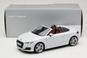 Audi TT 8S Roadster Glacier White Minichamps 1:18 5011400515 メタル - 画像 8/8